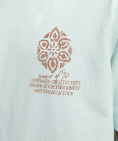 Camiseta con estampado de goma y tacto suave color verde