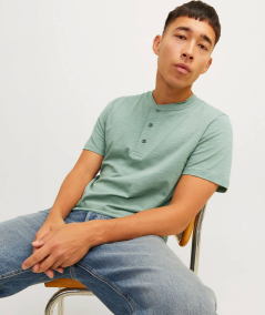 Camiseta de manga corta con cuello mao para hombre