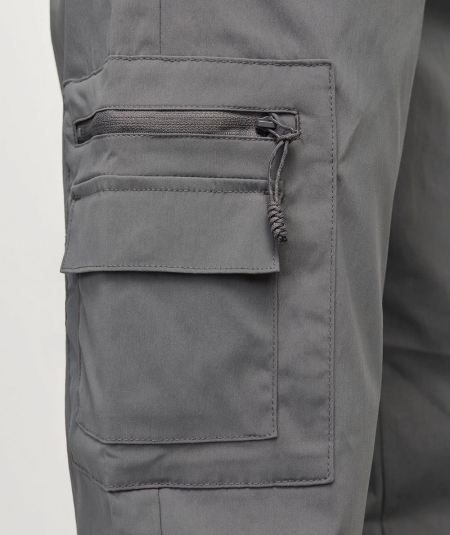 Pantalón cargo resistente de tela entretejida color gris