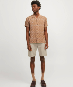 Shorts denim Jack & Jones de talle medio y ajuste cómodo color tostado