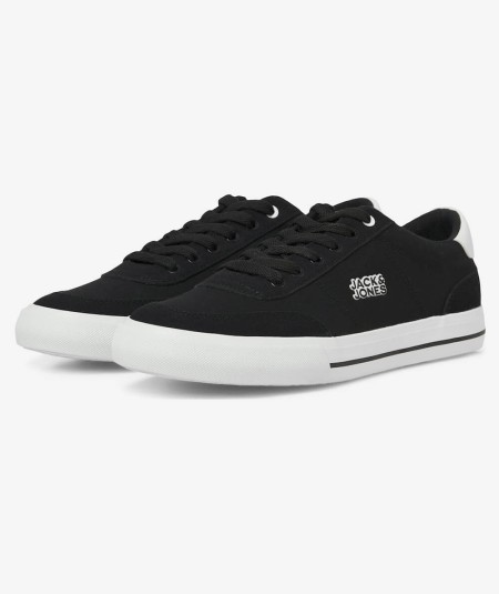 Zapatillas deportivas de hombre con ajuste seguro y diseño versátil.