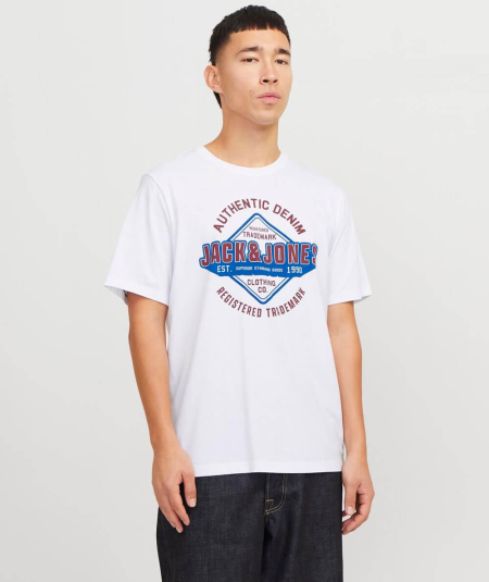 Camiseta transpirable con diseño minimalista y corte regular