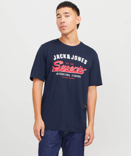 Camiseta cómoda y transpirable con un toque moderno