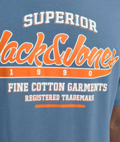 Camiseta de tejido ligero con ajuste cómodo para el día a día