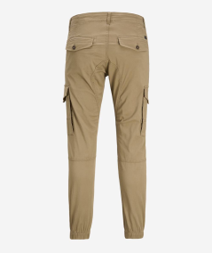 Pantalones cargo de hombre en color camel con ajuste ceñido en rodillas y puños para un look favorecedor