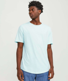 Camiseta Jack & Jones de manga corta en algodón orgánico, con un diseño versátil y ecológico