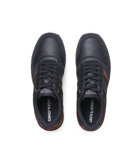 Zapatillas masculinas para uso cotidiano con estilo.