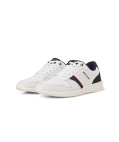 Calzado ligero con materiales resistentes para hombre.