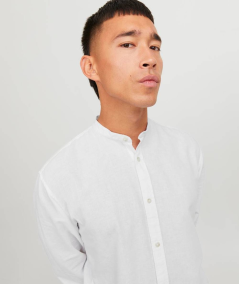 Camisa Jack & Jones cómoda para uso diario.