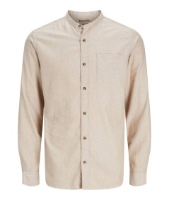 Camisa informal con estilo moderno y ajuste relajado