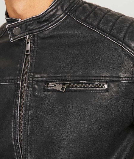 Chaqueta Jack & Jones de cuero sintético para look casual