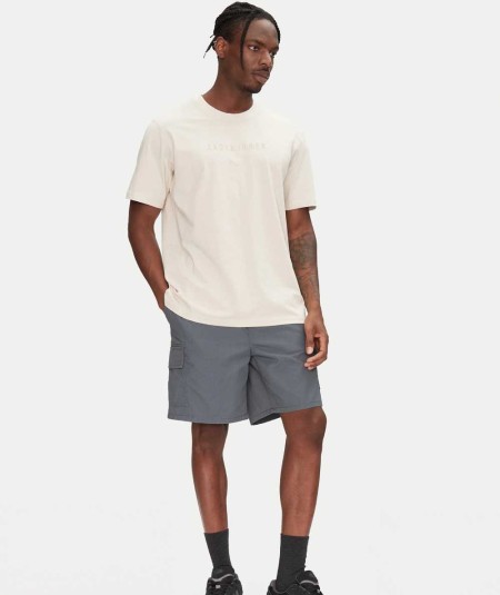 Camiseta de algodón crudo Jack & Jones con corte holgado.