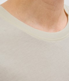 camiseta-algodon-beige-jack-and-jones.jpg