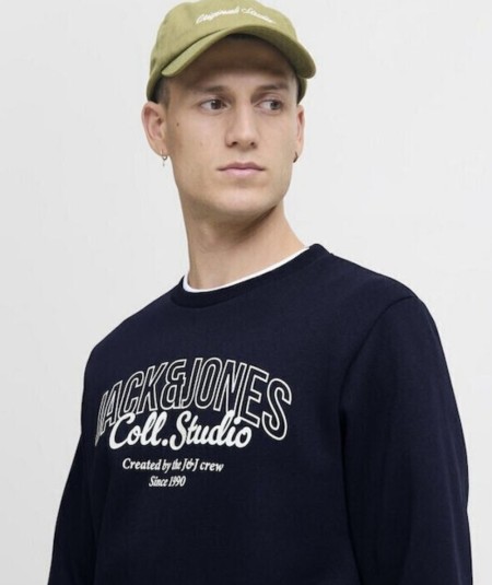 Sudadera azul marino Jack & Jones Studio con estampado blanco.