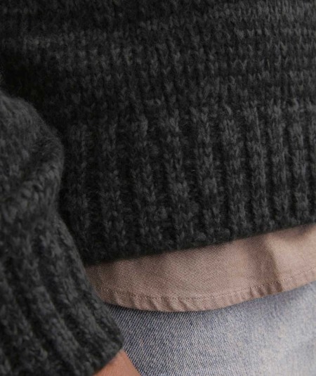 Prenda de punto negra Jack & Jones corte loose y poliéster suave