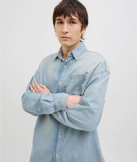 Camisa vaquera clásica para vestir a diario