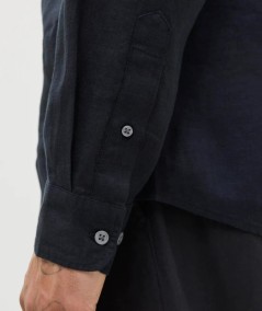 Camisa negra lino manga larga hombre estilo elegante casual