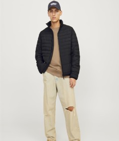 Chaqueta acolchada hombre color negro ligera y térmica