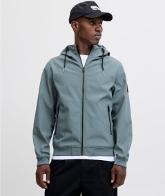 Chaqueta softshell azul gris para hombre resistente al agua