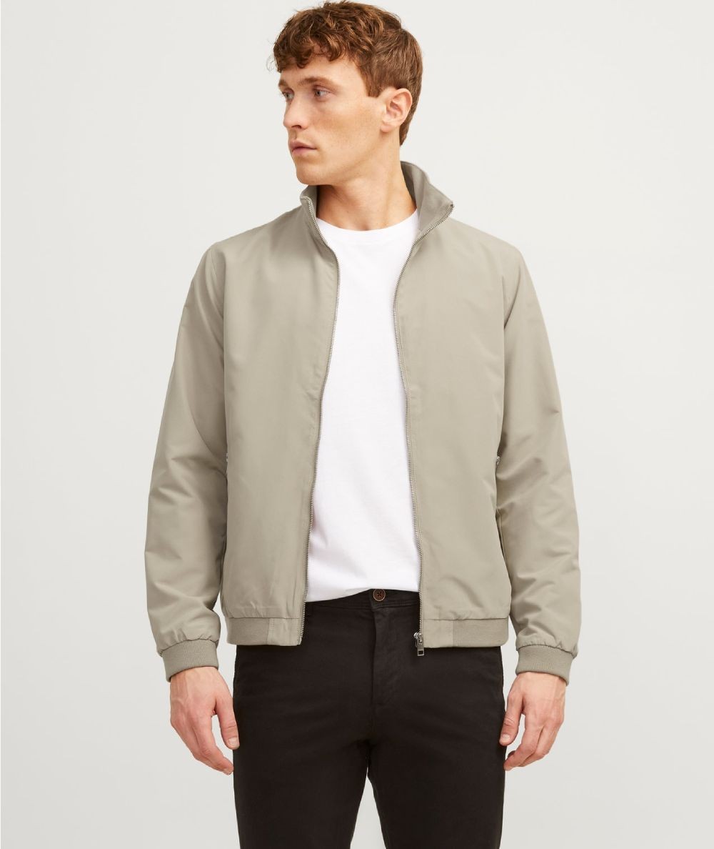 Chaqueta bomber camel para hombre estilo casual