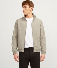 Chaqueta bomber camel para hombre estilo casual