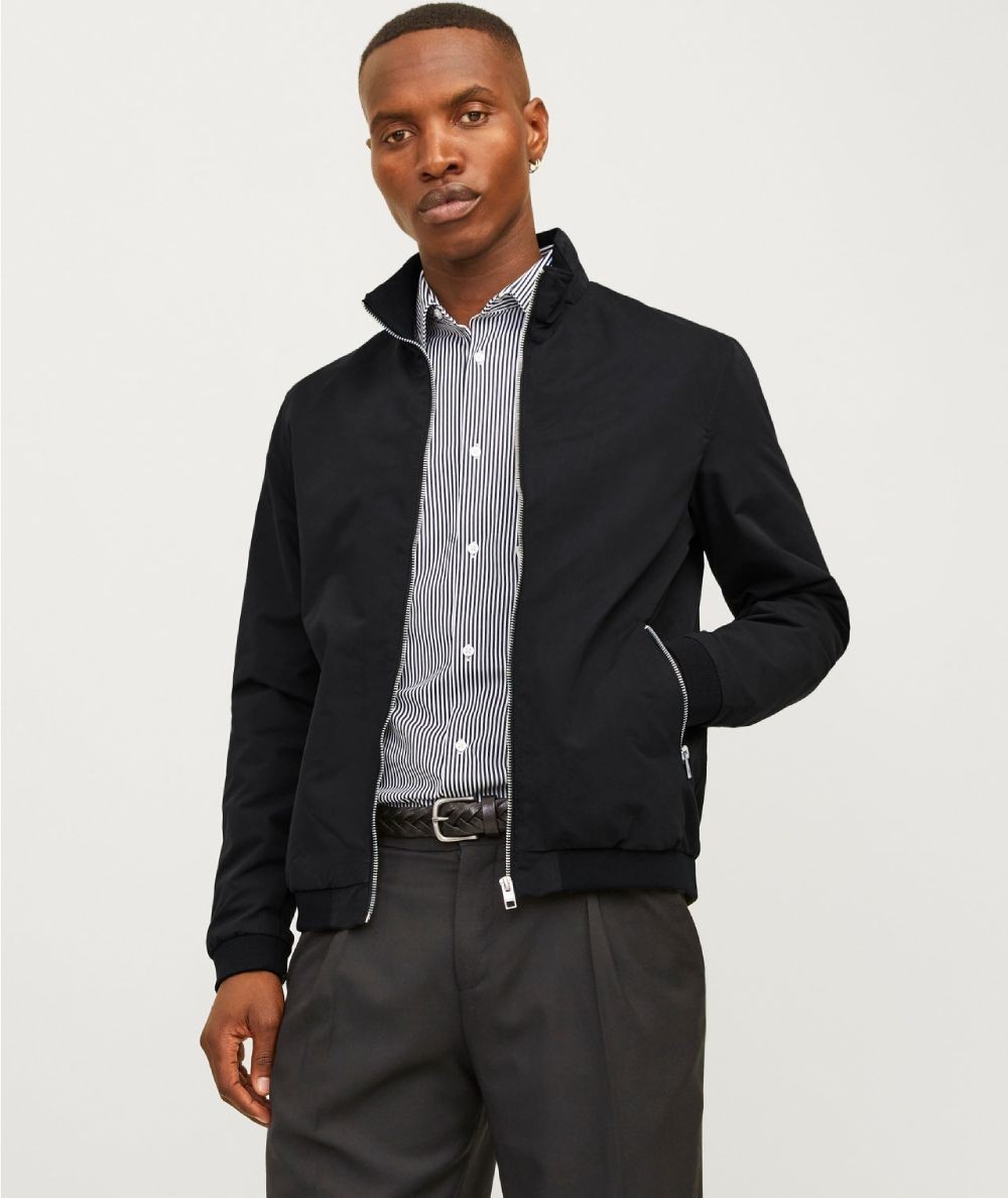 Chaqueta bomber negra para hombre con cremallera