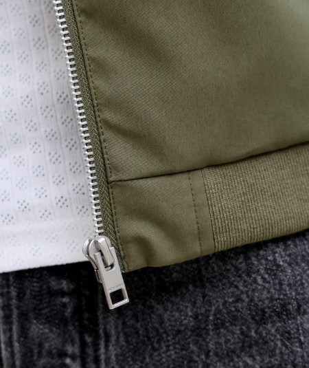 Chaqueta bomber kaki para hombre con cremallera