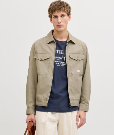 Chaqueta kaki para hombre con cuello italiano