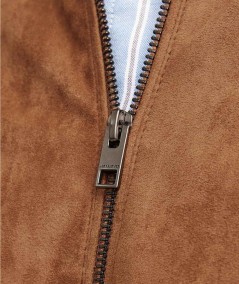 Cazadora acolchada color cognac estilo motero