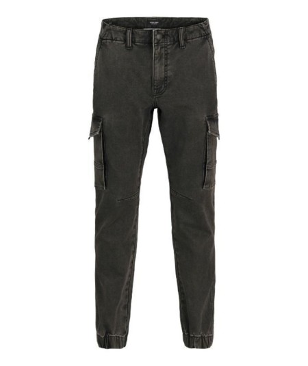 Vaqueros slim negros estilo urbano con lavado a la piedra