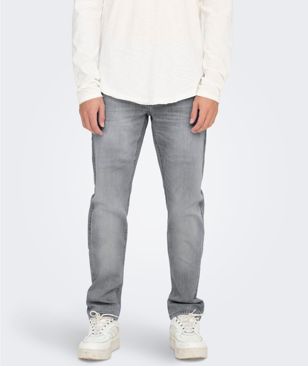 Jeans regular fit grises para hombre con pernera recta
