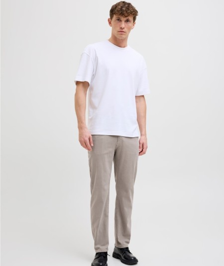 Jeans grises de corte regular para hombre con tejido elástico