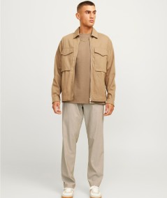 Pantalón casual beige de talle medio para hombre