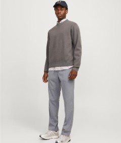 Pantalón casual gris de talle medio