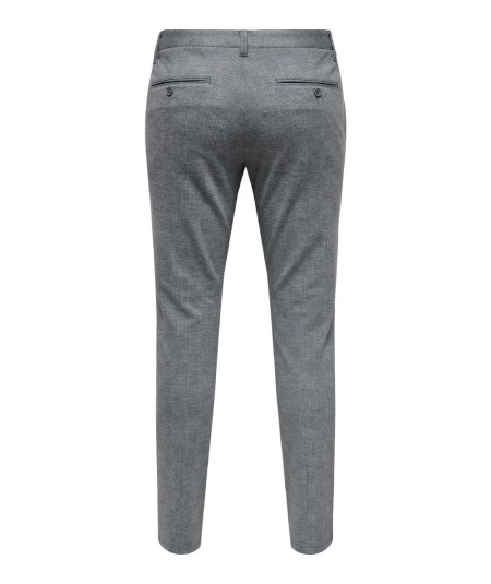 Pantalón gris entallado ideal para look formal