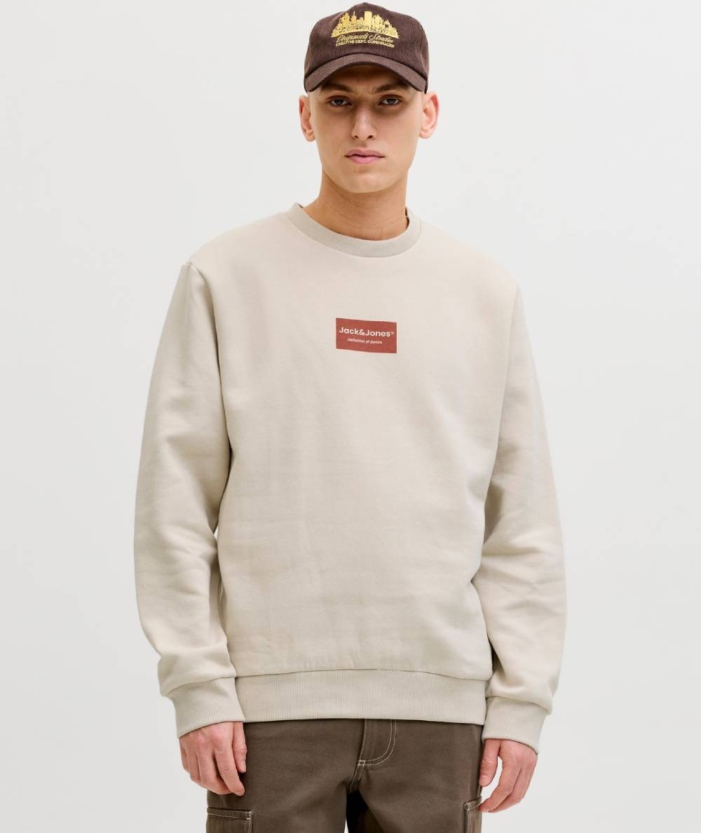 Sudadera beige Jack & Jones hombre corte relaxed