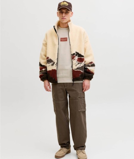 Sudadera beige Jack & Jones hombre corte relaxed