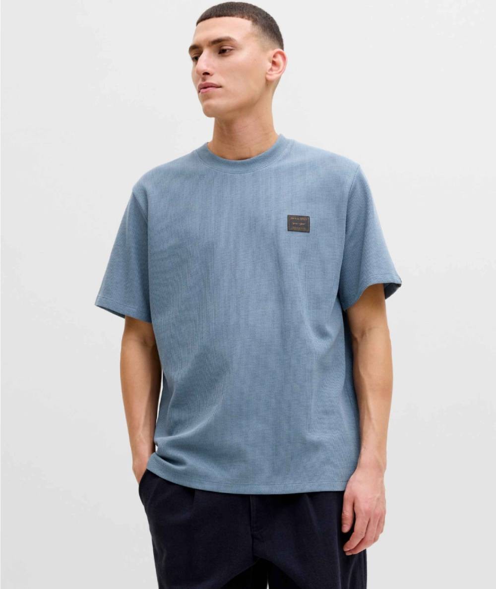 Camiseta azul hombre Jack & Jones corte relaxed