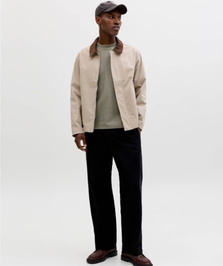 Camiseta kaki hombre Jack & Jones corte relaxed