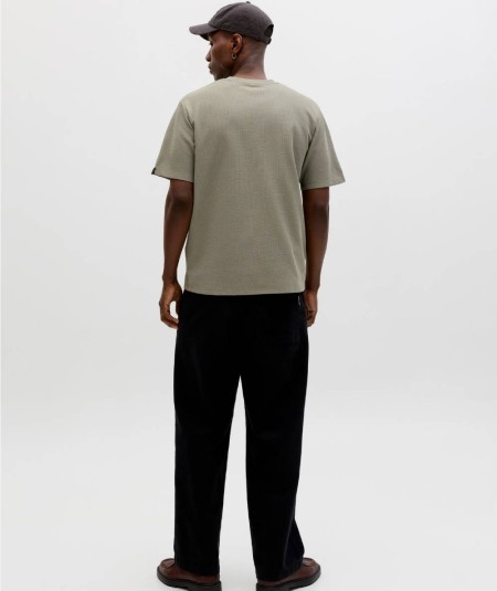 Camiseta kaki hombre Jack & Jones corte relaxed