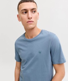camiseta-azul-logo-denim-jack-and-jones.jpg