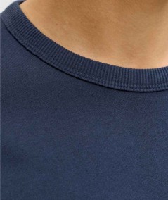 Camiseta marin estilo casual moderno