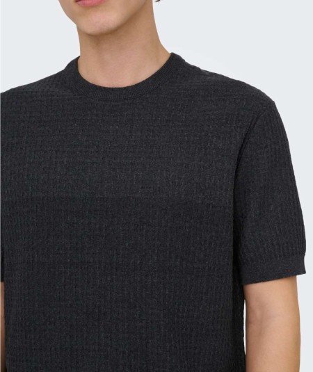 Camiseta negra de punto cuello redondo Only & Sons
