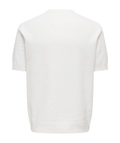 Camiseta cruda estilo básico moderno