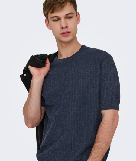 Camiseta negra de punto cuello redondo Only & Sons