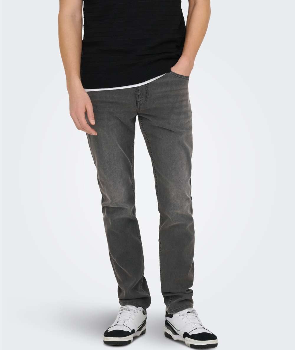 Jeans gris hombre Only & Sons corte slim
