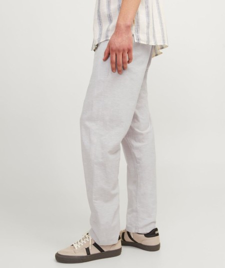 Pantalón negro hombre Jack & Jones corte relaxed