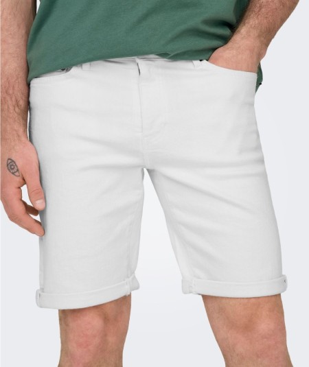 Bermudas vaqueras blancas hombre cómodas para el día a día España