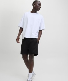 Shorts deportivos negros hombre Jack & Jones cómodos en España