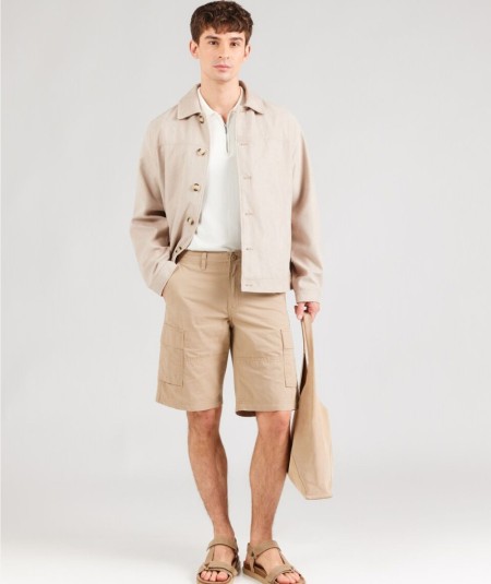 Shorts cargo color tosta hombre Jack & Jones con bolsillos España